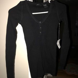 Victorias Secret Moda international v neck top XS
